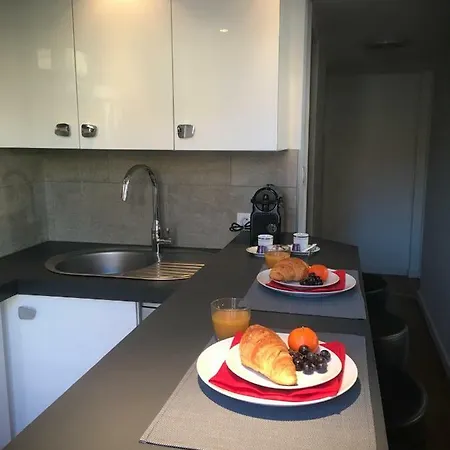 Charme Mediterraneen Votre Pied A Terre Au Coeur Du Port De Apartamento