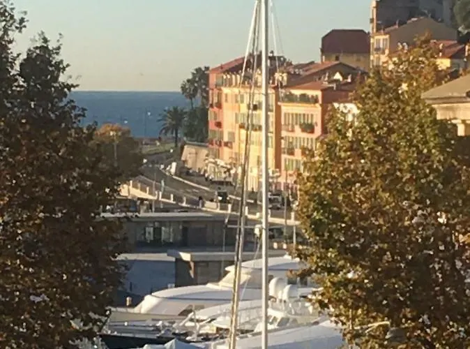 Charme Mediterraneen Votre Pied A Terre Au Coeur Du Port De Apartment *