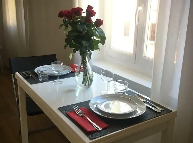Charme Mediterraneen Votre Pied A Terre Au Coeur Du Port De